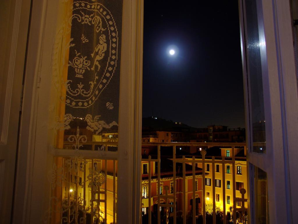 L'Una Di Notte Salerno Rum bild